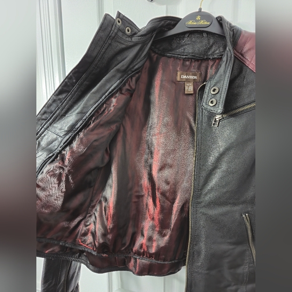 Vintage Danier Racing Stripe Black and Red Leather Moto Jacket Made In India - Picture 3 of 9